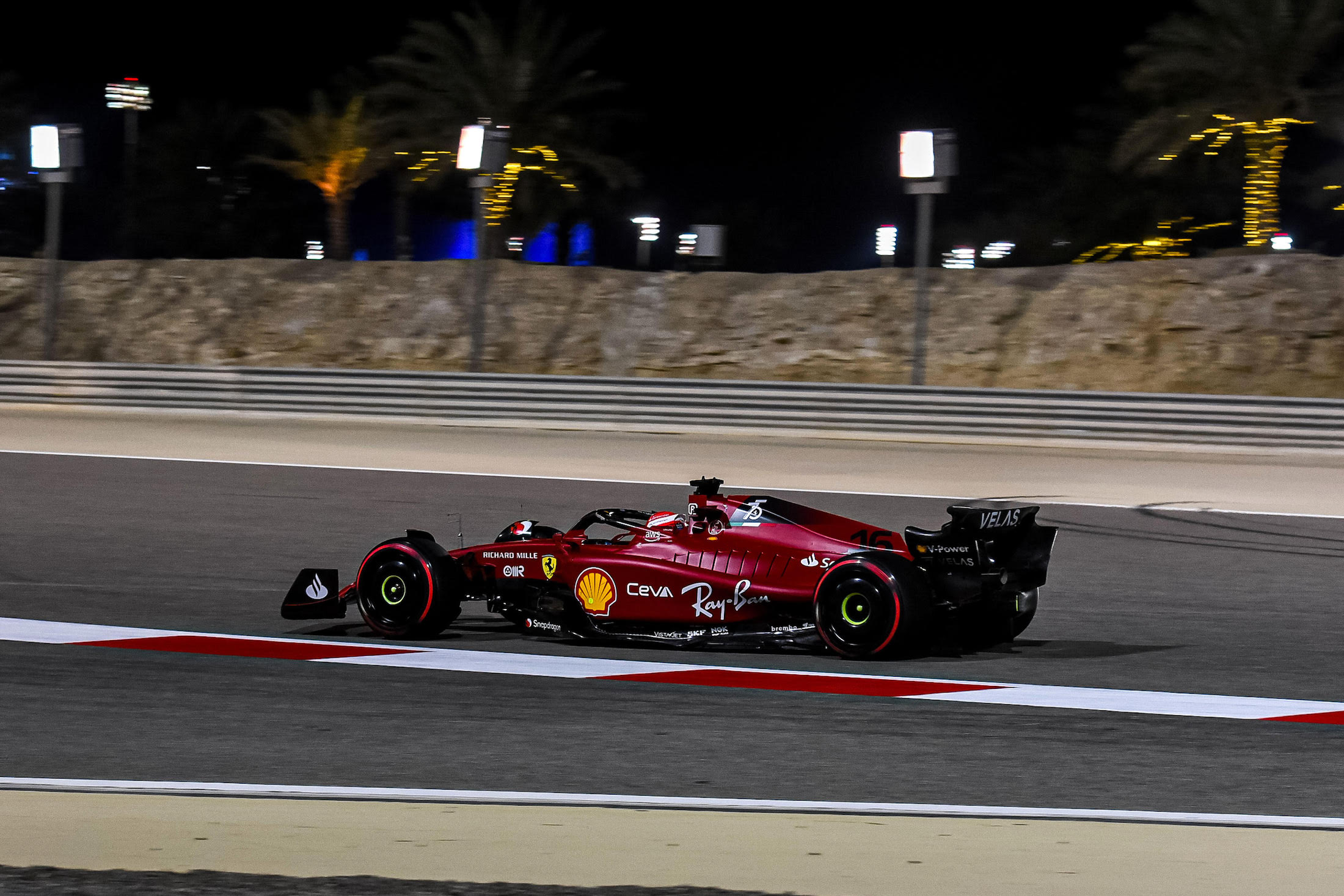 Charles Leclerc sulla Ferrari ha vinto la prima gara del Mondiale 2022 di F1