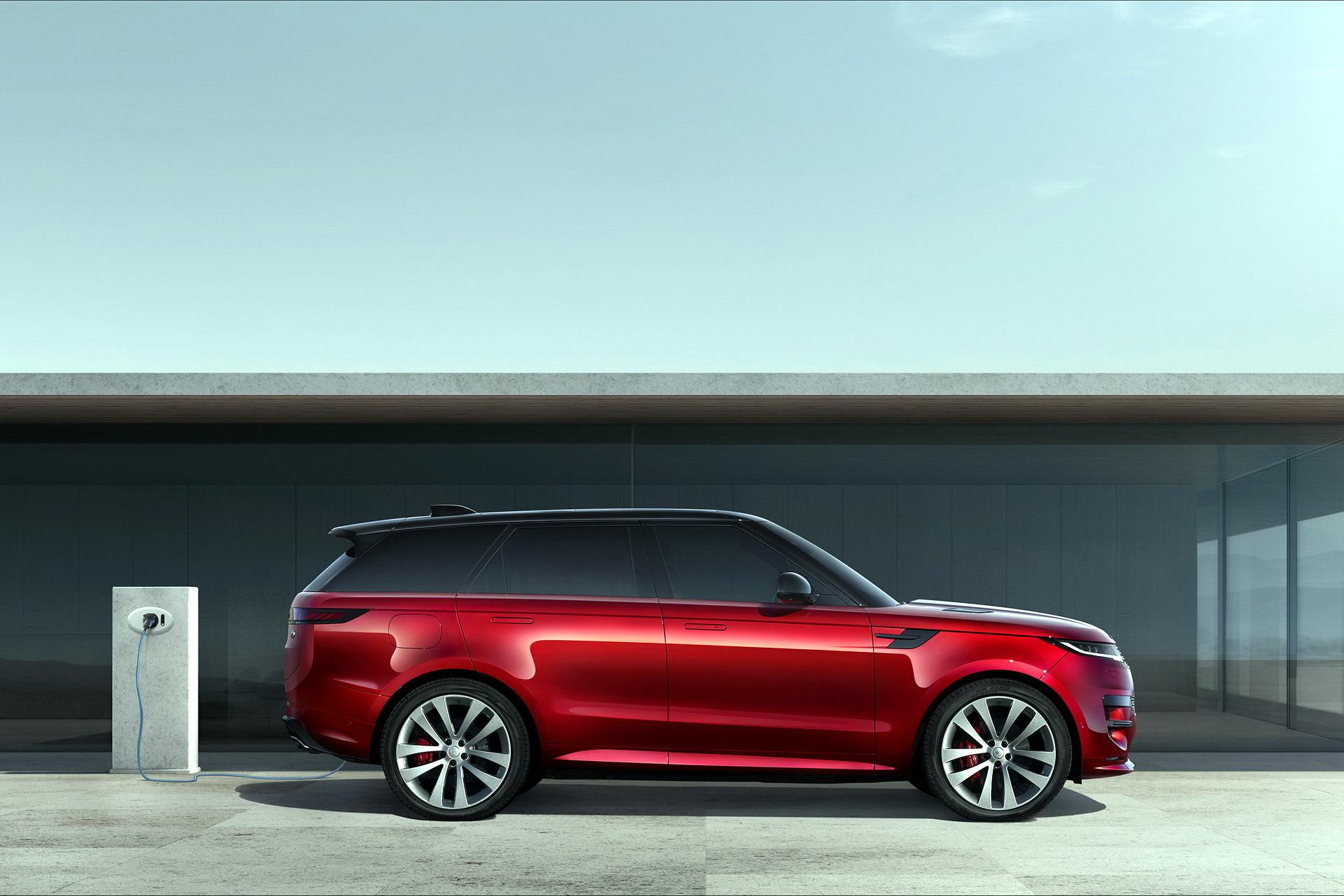 Range Rover Sport nuova generazione: lusso hi-tech - MotorAge New ...