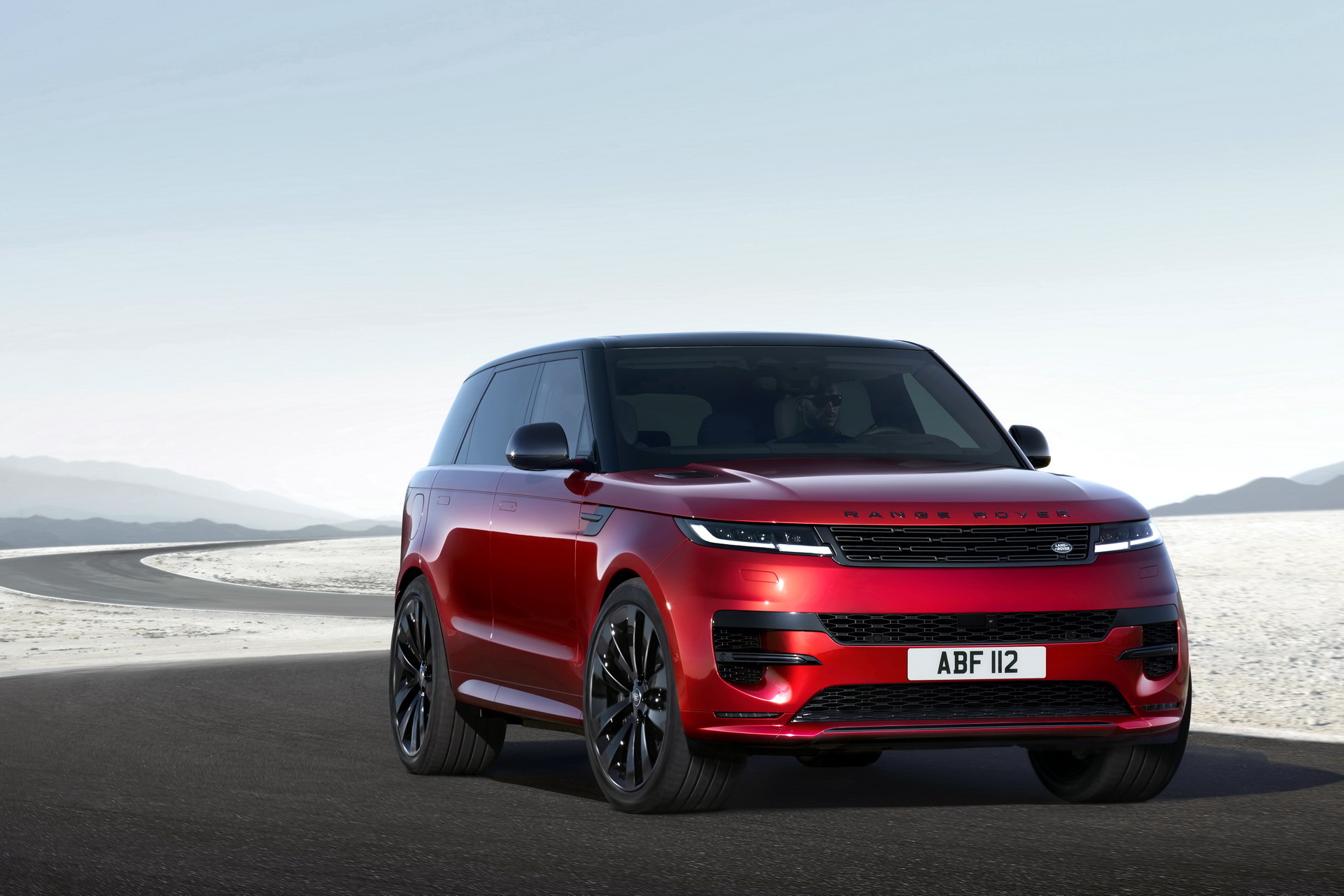 Range Rover Sport nuova generazione: lusso hi-tech - MotorAge New ...