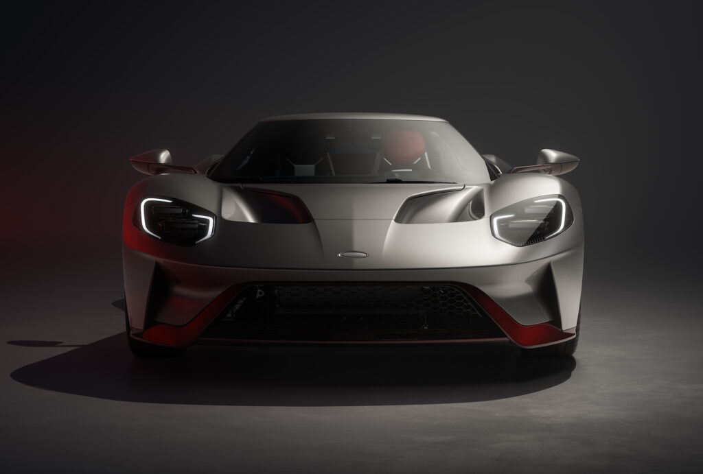  La Ford GT LM Edition 2022 vuole celebrare anche la vittoria della supercar a Le Mans nel 2016