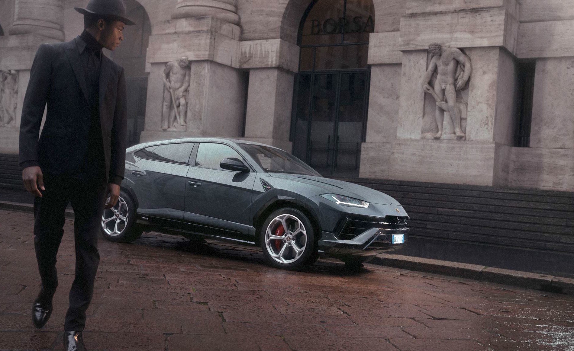 Urus S si propone potente, raffinata e versatile