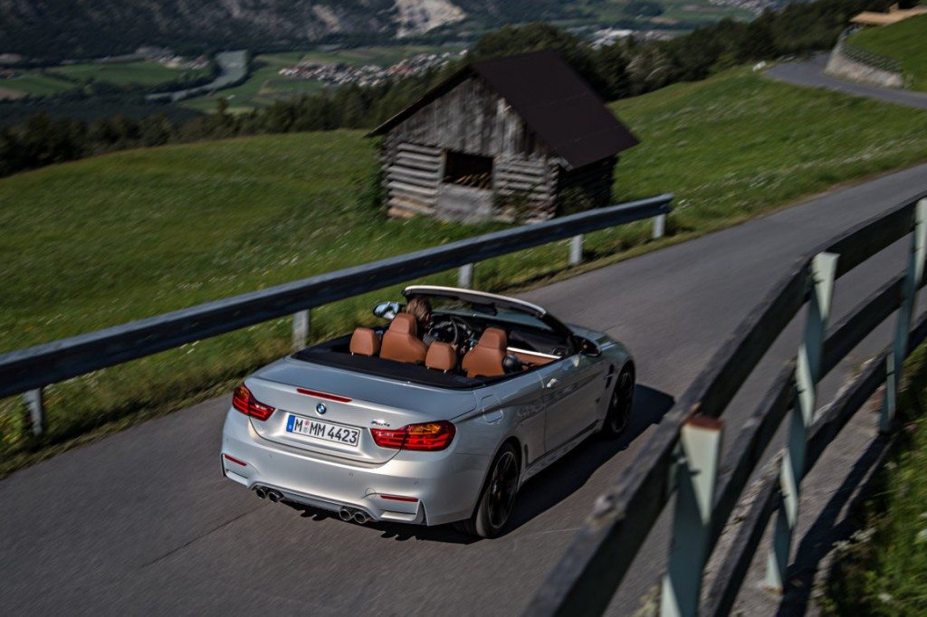 BMW M4 CABRIO (3) (FILEminimizer)