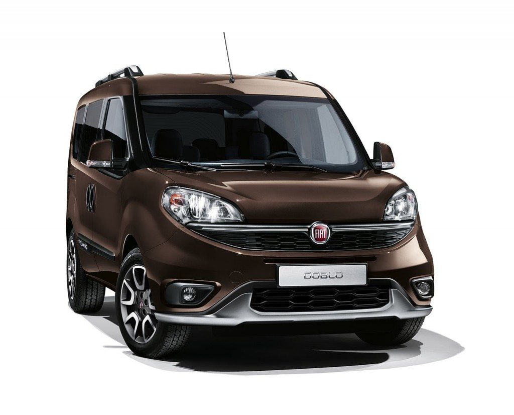 Fiat_Doblo_Trekking_01