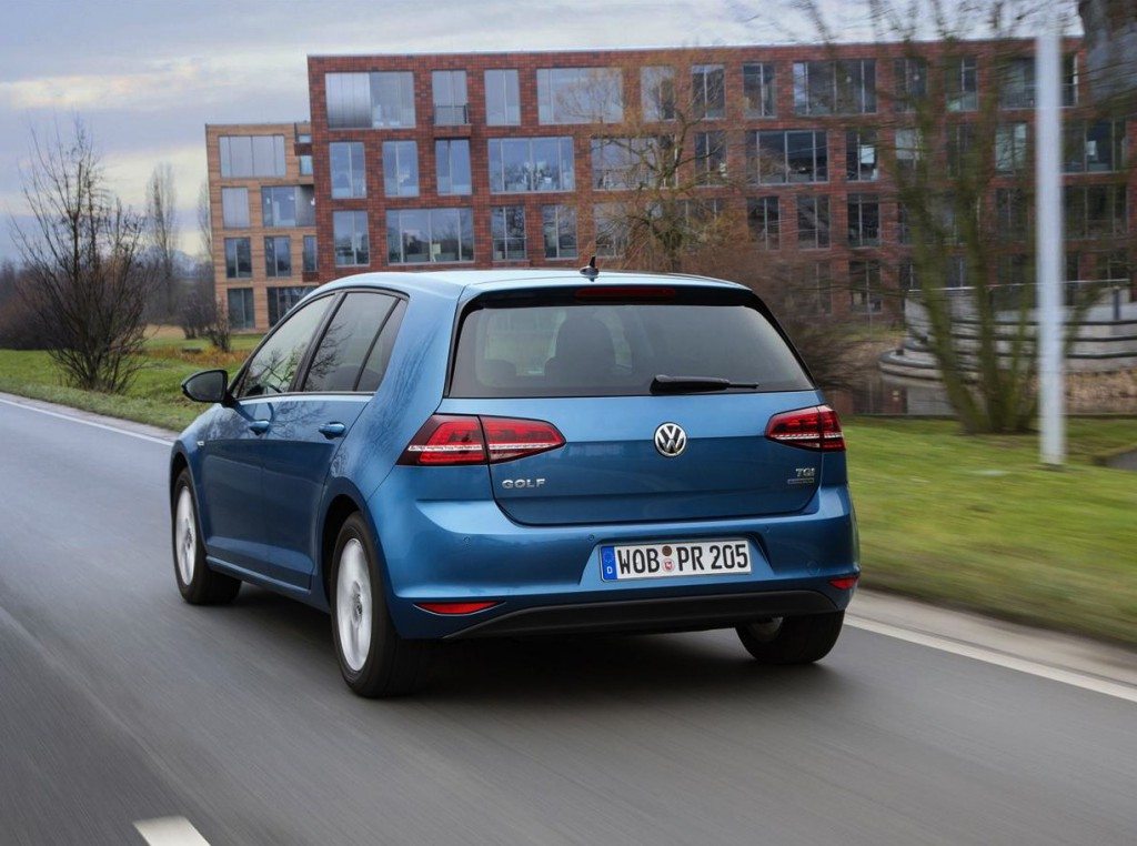 Golf TGI BlueMotion_DB214