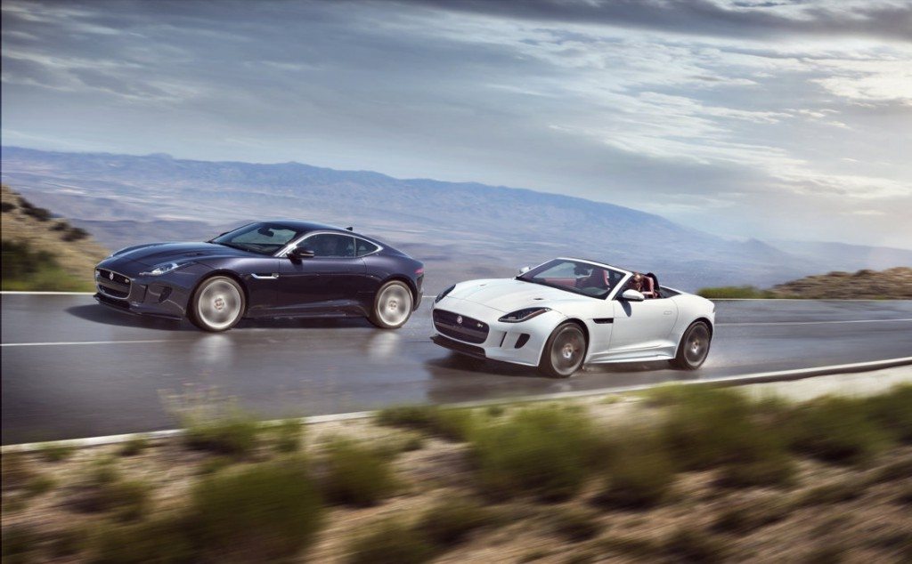 Jag_FTYPE_16MY_AWD_S_Blackberry_AWD_R_Glacier_White_191114_01 (1) (FILEminimizer)