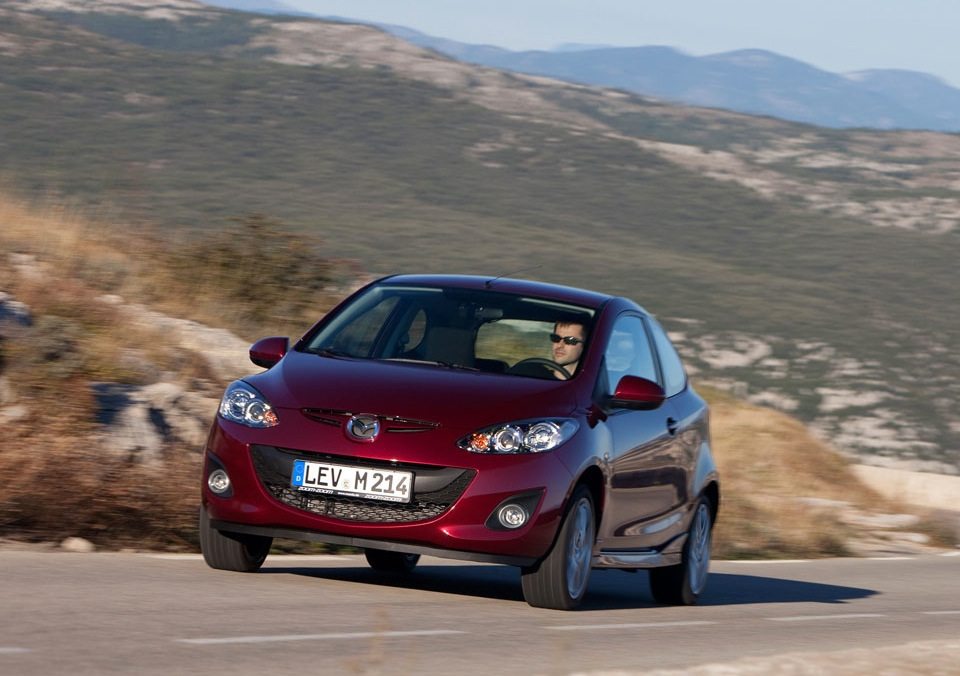 Mazda 2-immagine