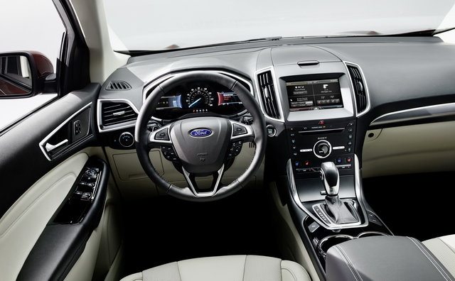 New_Ford_Edge_Titanium