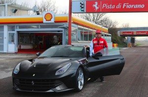 RAIKKONEN E FERRARI F12 BERLINETTA (FILEminimizer)