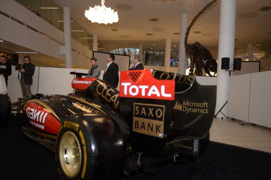Saxo Bank e Lotus F1-05
