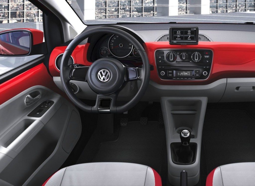 VOLKSWAGEN UP!-03
