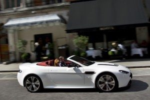 aston_martin_v12_roadster_01_big