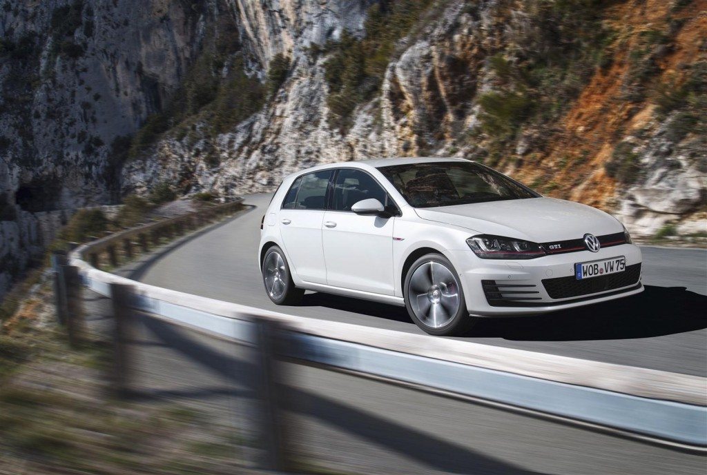 -Nuova Golf GTI