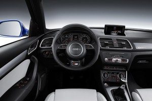 AUDI-Q3