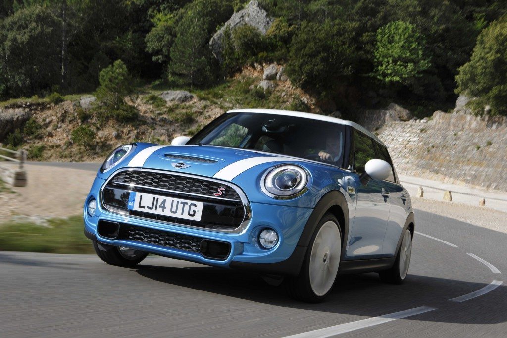 mini-cooper-5p-2015-05