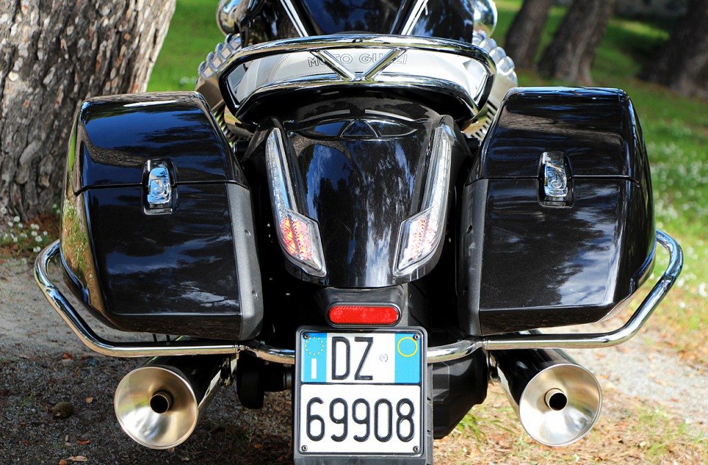 moto-guzzi-california-touring-15