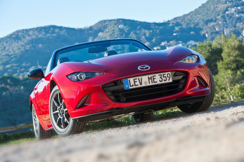 mx-5_2015_exterior_02_screen