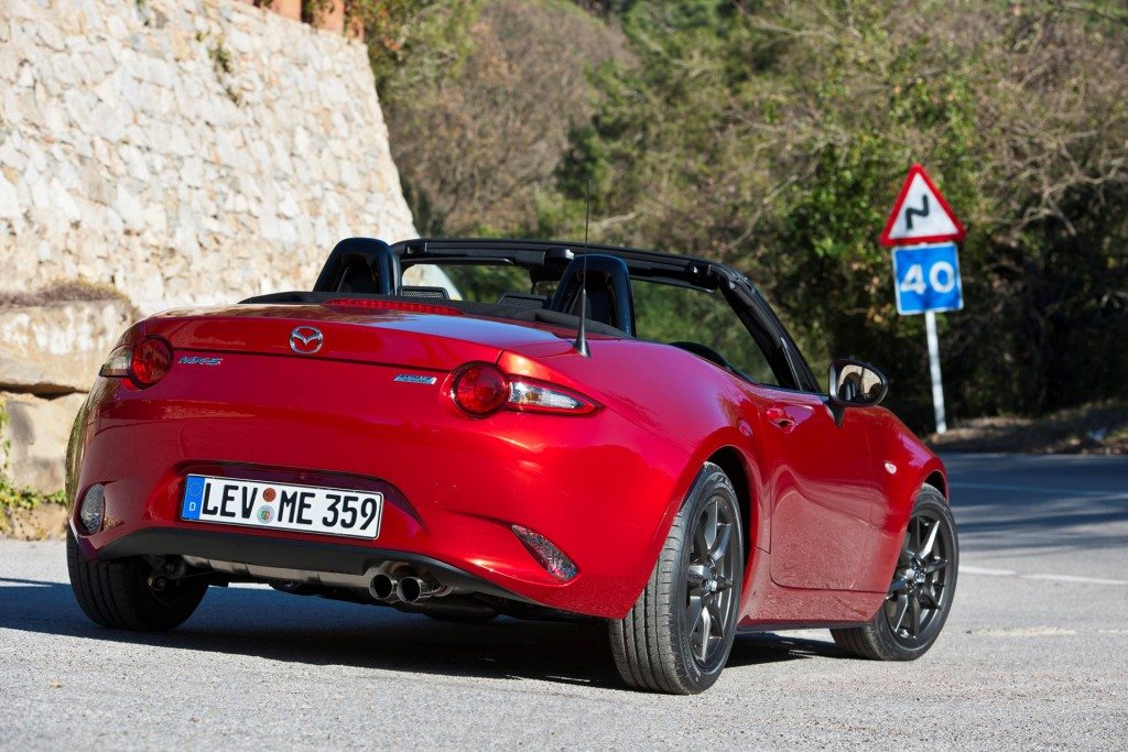 mx-5_2015_exterior_29_screen