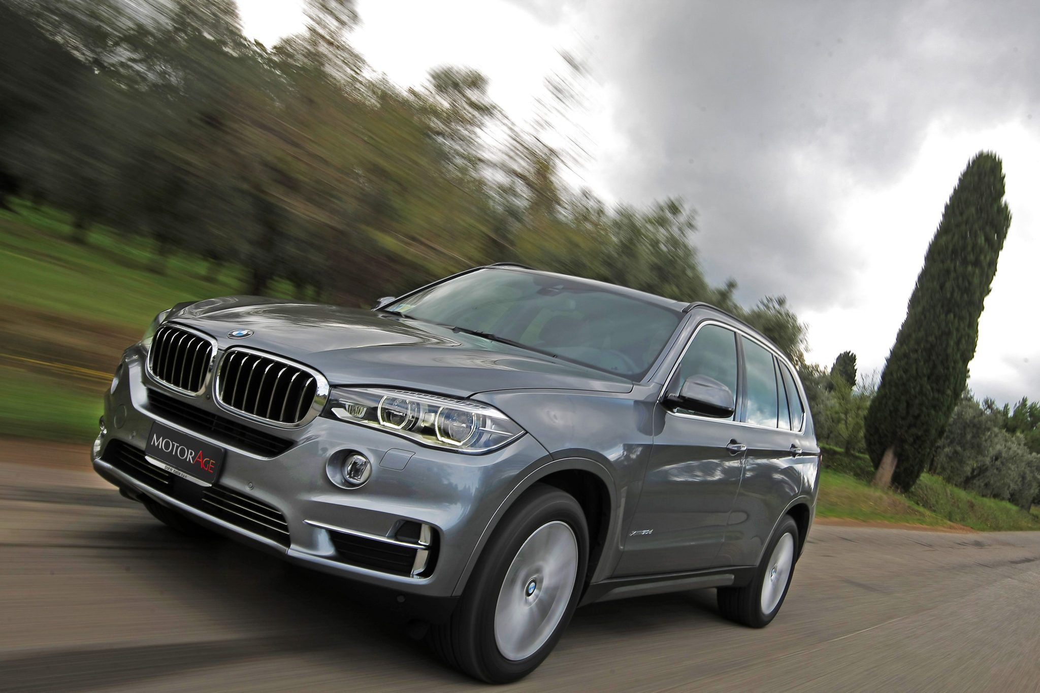 Купить бмв х5 дизель в россии. БМВ Икс 5. BMW x5 дизель. БМВ х5 Жак. БМВ х7 2002.