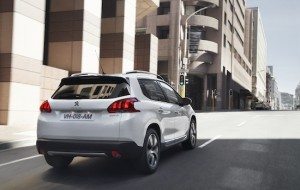 peugeot_2008_026_big