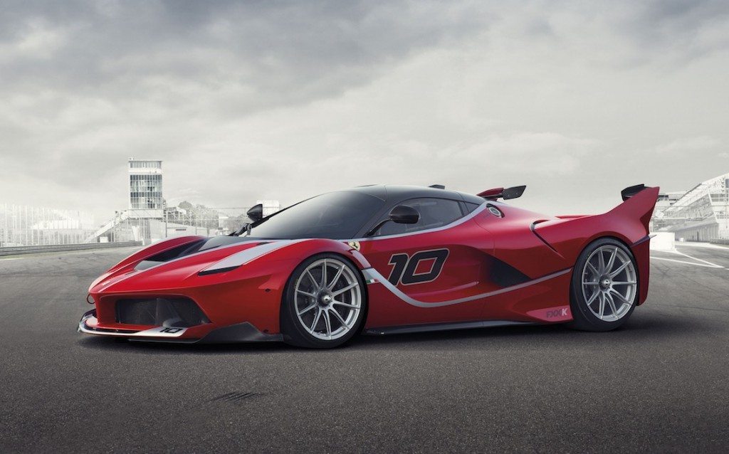 world-premiere-della-fxx-k-alle-finali-mondiali-ferrari-di-abu-dhabi-141202_ferrari-fxxk33056